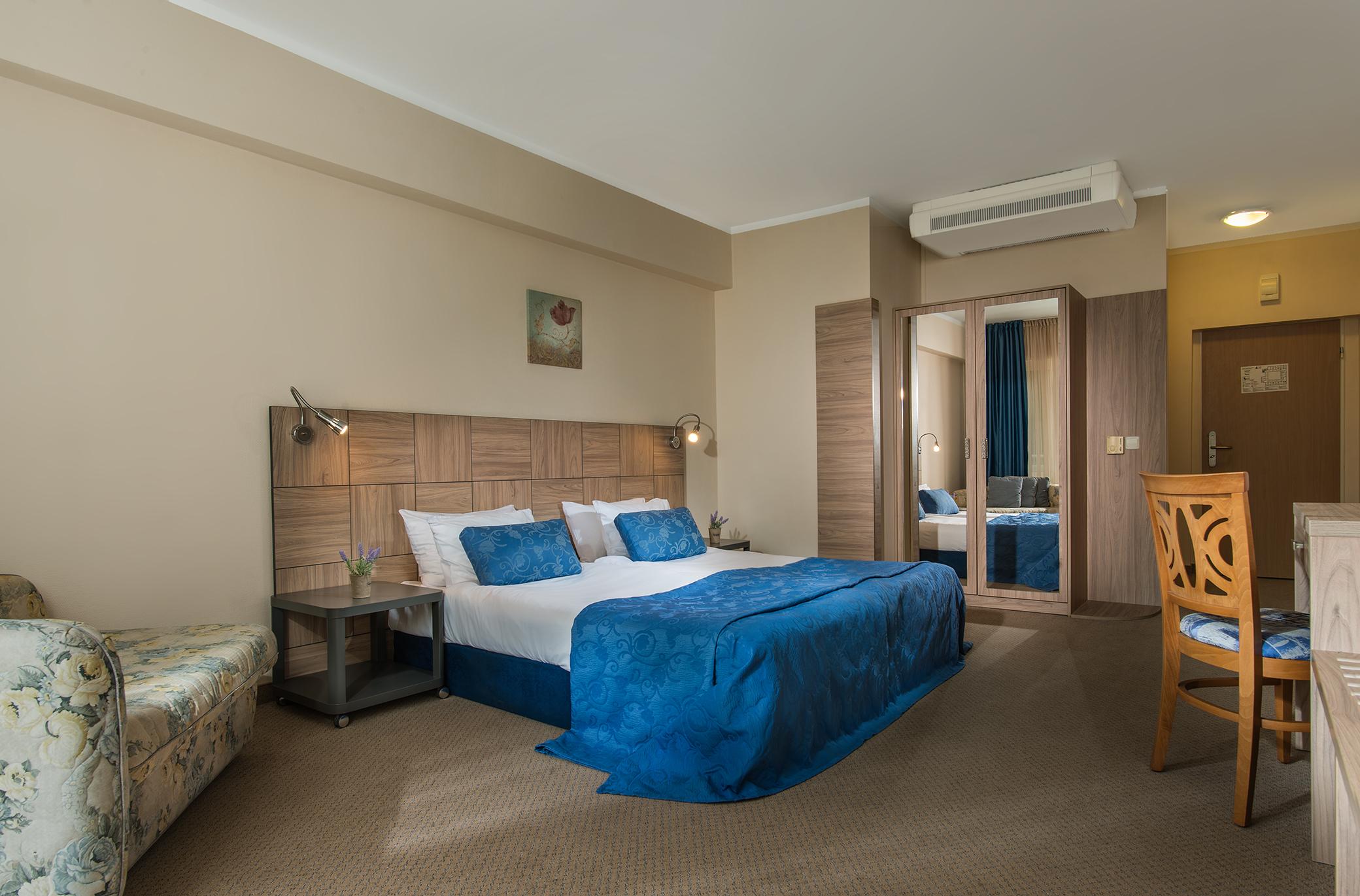Das Club Hotel Pantai Sunny Bagian luar foto