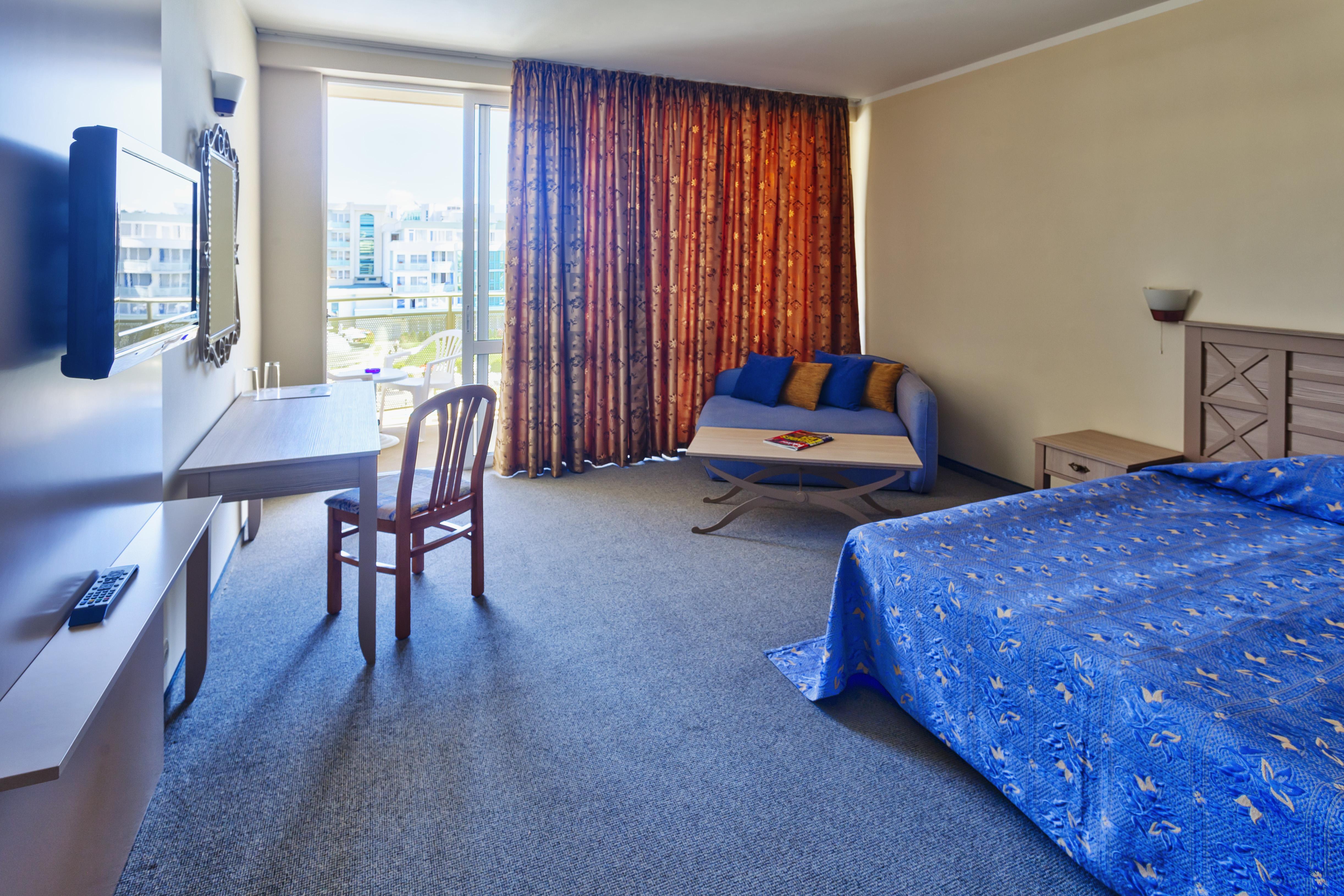 Das Club Hotel Pantai Sunny Bagian luar foto