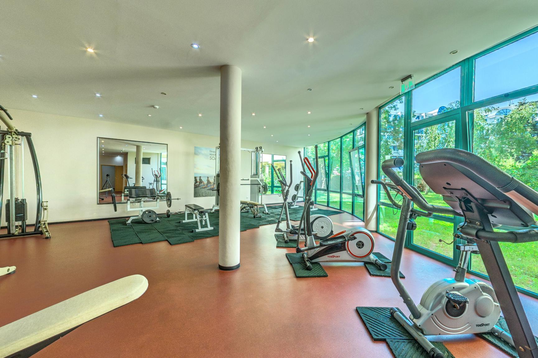 Das Club Hotel Pantai Sunny Bagian luar foto