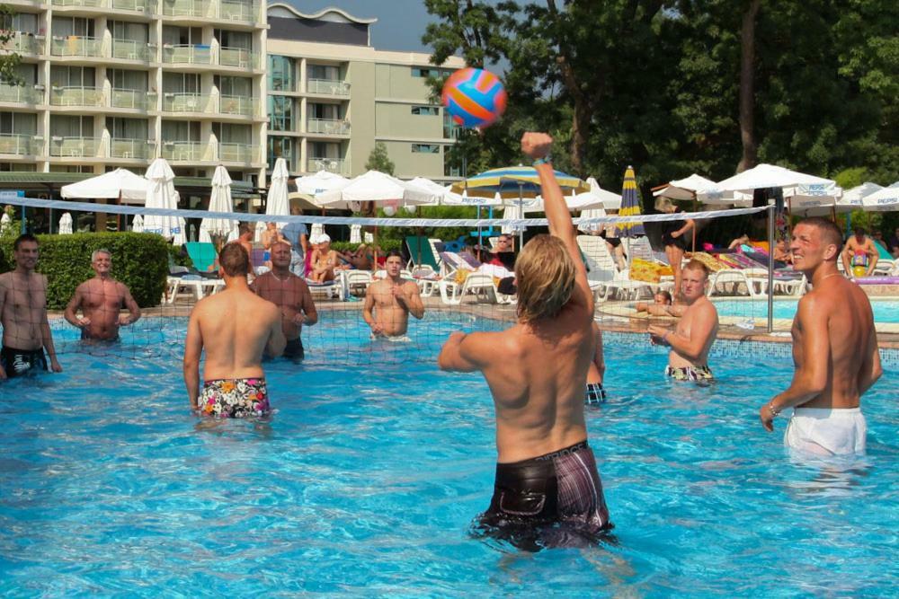 Das Club Hotel Pantai Sunny Bagian luar foto